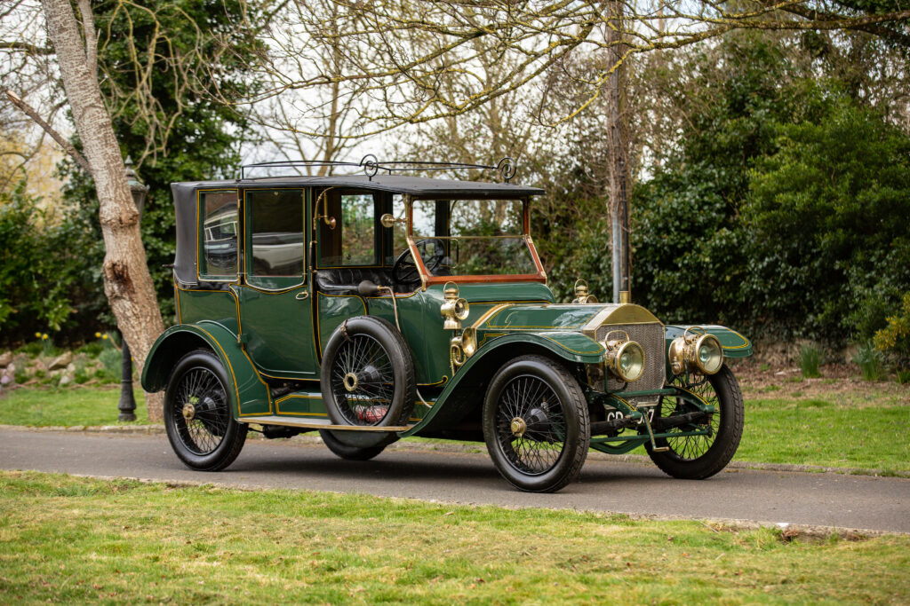 1913-Napier-Model-T44-30_35-HP-Landaulet-by-Cunard_1319478