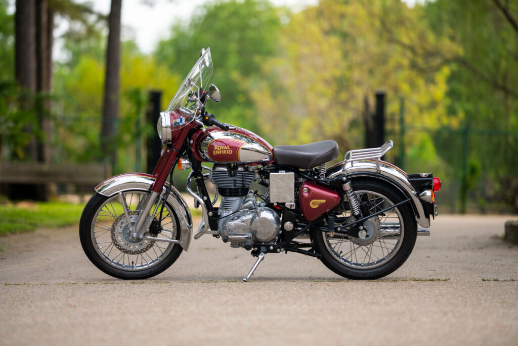 2015-Royal-Enfield-Classic-500_184356